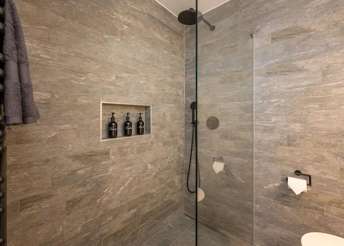 Seventh Sky - The Luxury One By Inspring Places